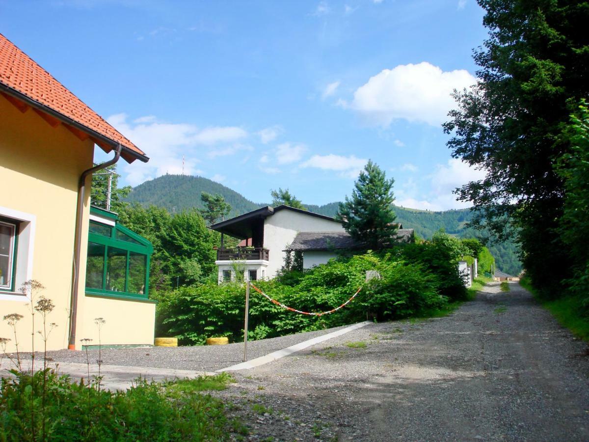 Ferienhaus Anna Semmering Bagian luar foto
